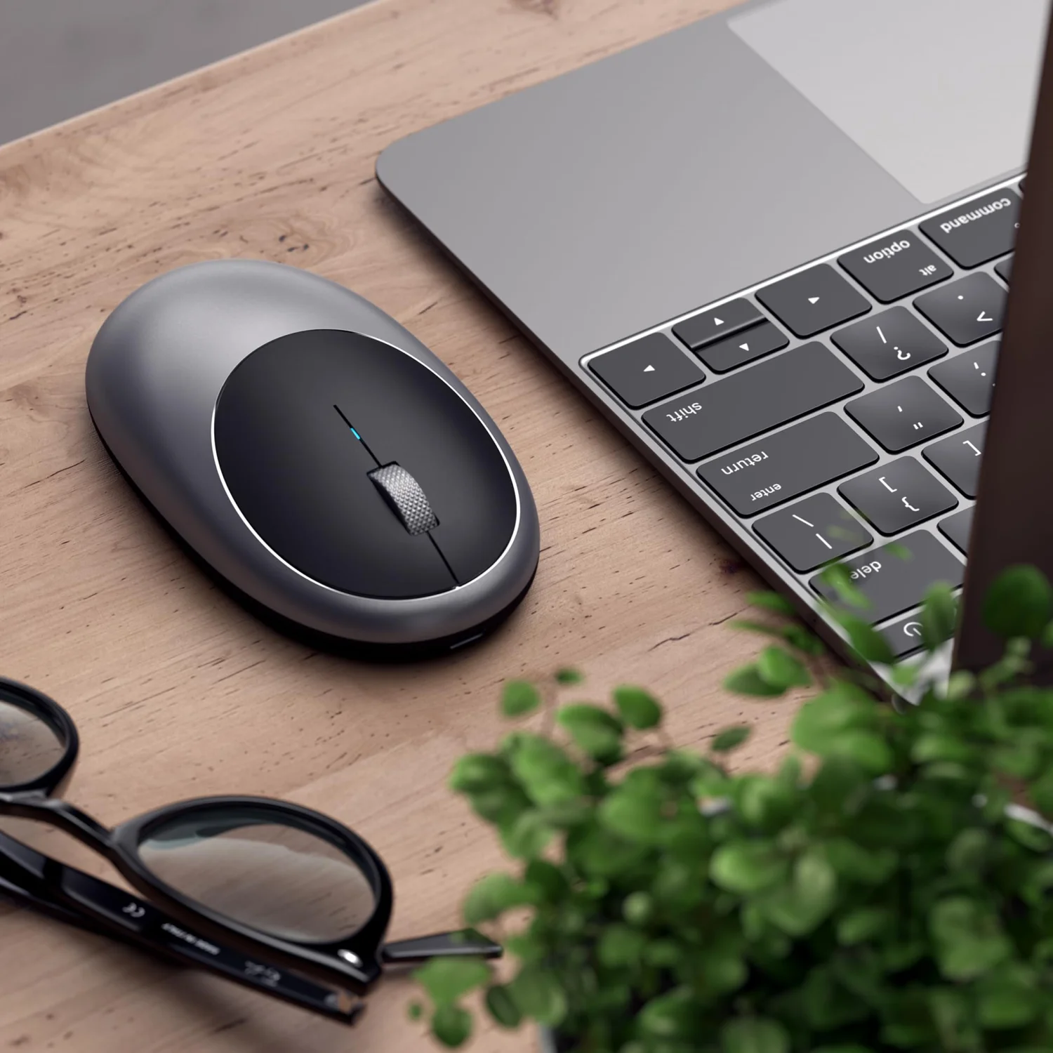 Satechi M1 Wireless Bluetooth Mouse - Space Gray, USB-C Rechargeable 8